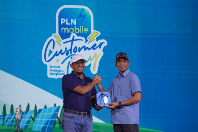 
 Tunjukkan Kepedulian dan Apresiasi di Hari Pelanggan Nasional, PLN Gelar PLN Mobile Customer Day di Makassar