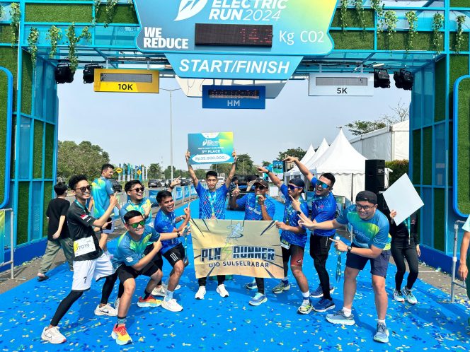 
 Membanggakan, Atlet Lari Asal Sulawesi Selatan Raih Podium dalam PLN Electric Run 2024