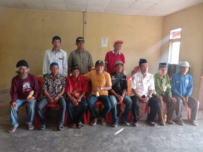 
 Pemerintah Desa Tovalo Sulteng gelar Rapat Pembentukan Lembaga Adat