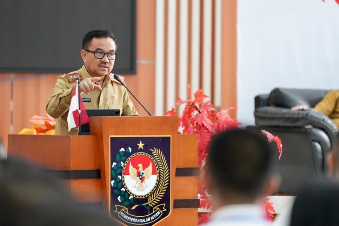 
 Sekda Jufri Rahman Beri Motivasi Peserta Latsar CPNS Kemendikbudristek Tahun 2024