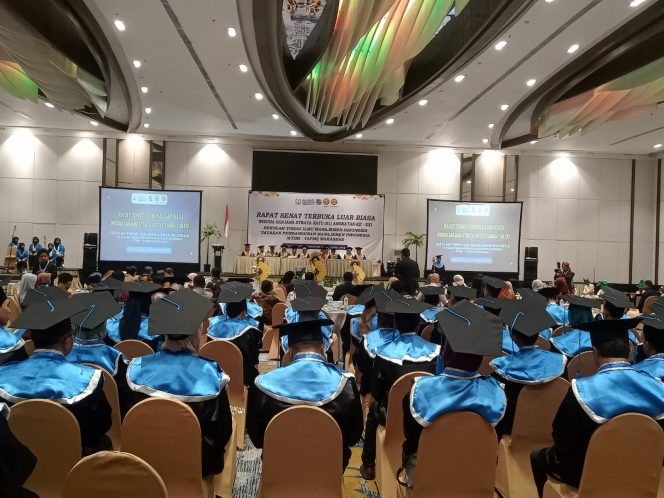 
 Stimi Yapmi Makassar Cetak 47 Sarjana Manajemen