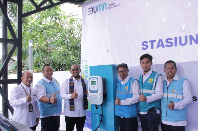 
 Sambut Nataru, PLN Perkuat Ekosistem Kendaraan Listrik dengan Penambahan SPKLU 