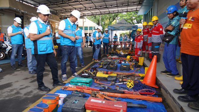 
 Pastikan Keandalan Listrik pada Momen Nataru, PLN UID Sulselrabar Gelar Apel Siaga Kelistrikan