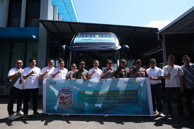 
 Nikmati Mudik Gratis Aman Sampai Tujuan, PLN Berangkatkan 1.000 Pemudik dari Makassar