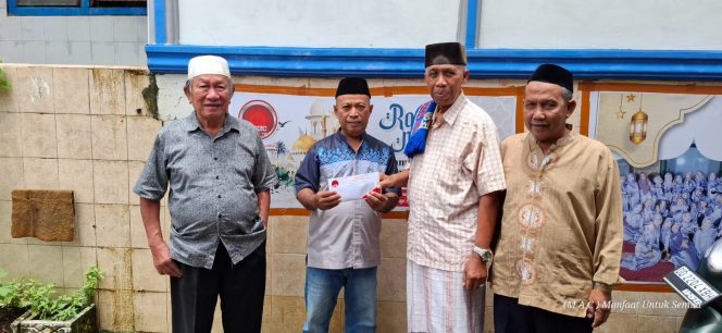 
 Akhir Ramadhan, Yayasan Marwan Aras Center ( MAC ) Tebar Manfaat ke Beberapa Masjid di Makassar