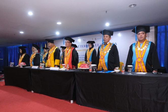 
 72 Wisudawan STIMI Yapmi Makassar Siap Berkompetisi di Dunia Kerja